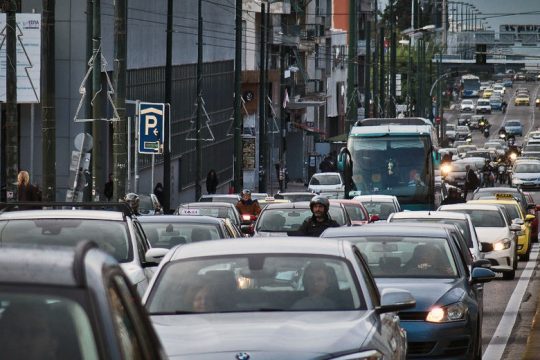 Μέχρι 15 Ιανουαρίου τα τέλη και η κατάθεση πινακίδων