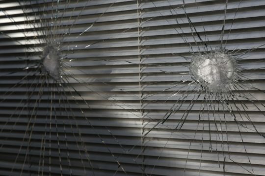 Ελεύθεροι οι προσαχθέντες για επιθέσεις σε καταστήματα της Θεσσαλονίκης