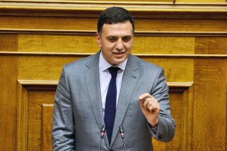 Καθυστερήσεις μετ’ επαίνων