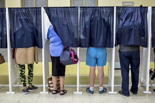 Ο «νεανικός σεισμός» στη Βρετανία