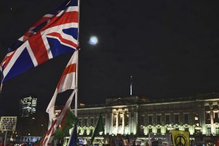 Ο Μπόρις, οι Τόρις και ο ανεπιθύμητος Τραμπ