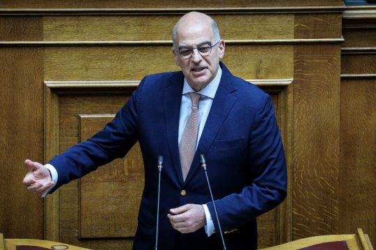 Μήνυμα Δένδια στην Τουρκία
