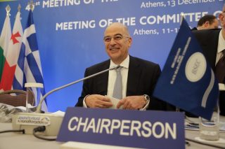 Η Τουρκία μάς φέρνει πιο κοντά