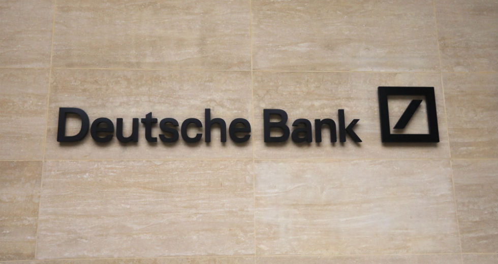 Η Deutsche Bank καλείται να παραδώσει στοιχεία του Τραμπ στη Βουλή