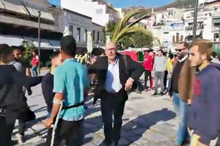 «Κουλουριάστηκα για να αποφύγω τα χτυπήματα αλλά συνέχιζαν»