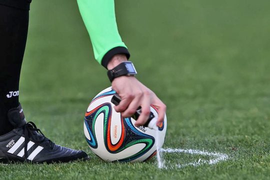 Συνεδριάζει σήμερα η Λίγκα για την αποχή των διαιτητών