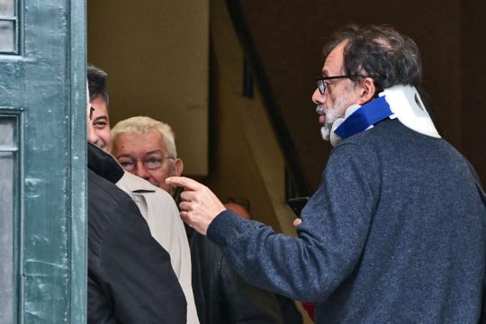 Μεγαλώνει το κύμα συμπαράστασης προς τον Δημήτρη Ινδαρέ