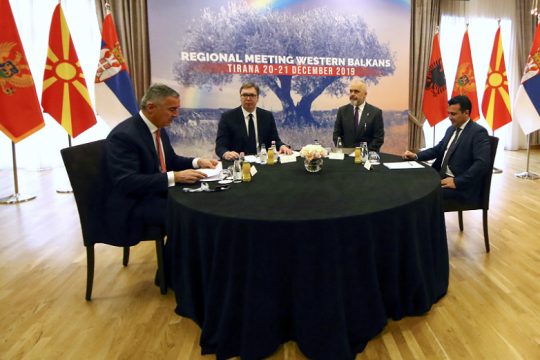 Ελεύθερη διακίνηση αγαθών προωθεί η εκκολαπτόμενη «μικρή Σενγκέν» των Βαλκανίων