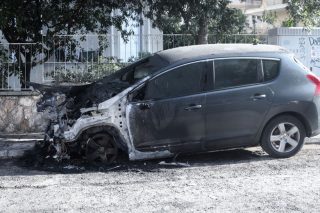 Εμπρησμός στο Ι.Χ. της διευθύντριας του ψυχιατρείου φυλακών Κορυδαλλού