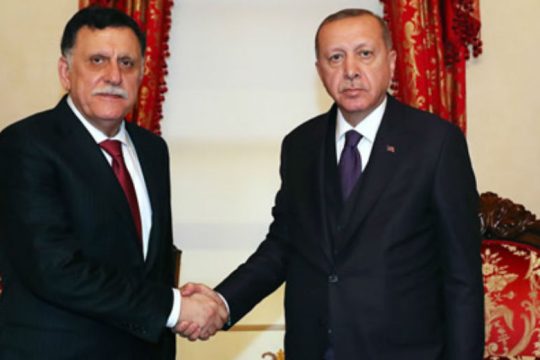 Τετ α τετ Ερντογάν με τον πρωθυπουργό της Λιβύης