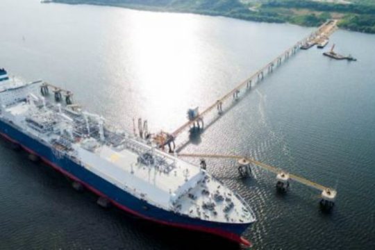 ΔΕΣΦΑ: Πρόγραμμα τροφοδοσίας και της Κρήτης με φυσικό αέριο