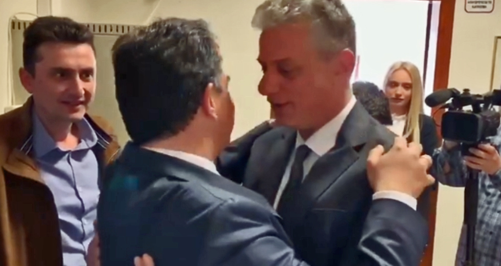 Φίλος του Αδώνιδος, θαυμαστής του Σαμαρά