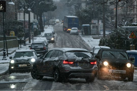 Με κρύο και χιόνια μας αποχαιρετά το 2019