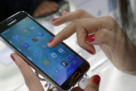 Τι ανακοίνωσαν οι εταιρείες κινητής για τα data μετά τη συνάντηση με Μητσοτάκη