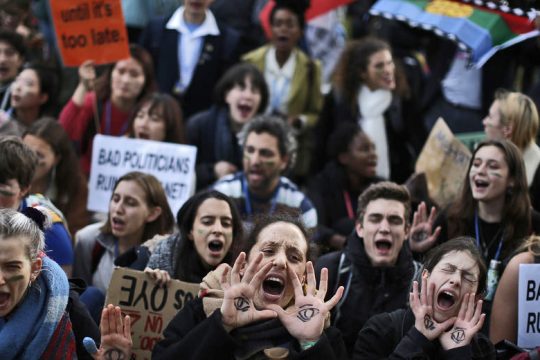 «Αυτοκτονία» αποφάσισε η σύνοδος για το κλίμα