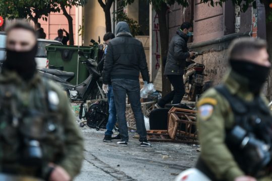 Σύγκρουση ΣΥΡΙΖΑ- Χρυσοχοΐδη για την επιχείρηση στο Κουκάκι