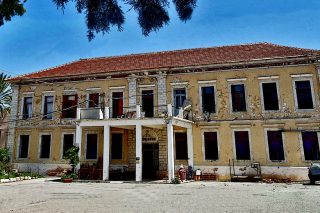 Το διπλό φάουλ της Συγκλήτου