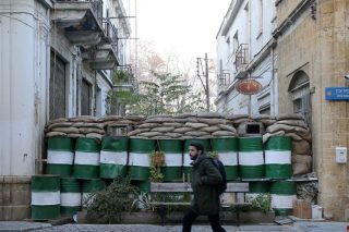 Η συμφιλίωση μένει ορφανή