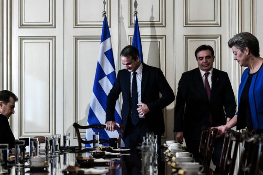 «Το προσφυγικό δεν είναι ελληνοτουρκικό ζήτημα»