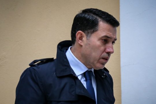 Καταθέτει σήμερα ο Νίκος Μανιαδάκης για τη Novartis