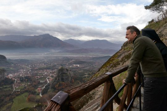 Στα Μετέωρα ο Κυριάκος Μητσοτάκης