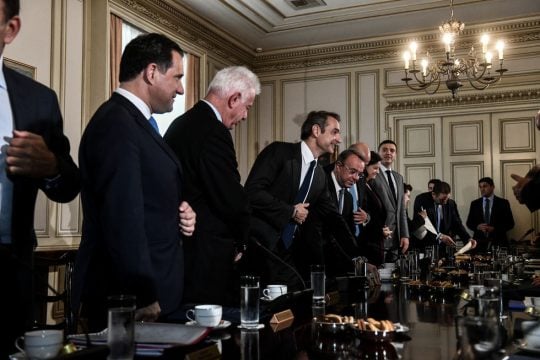 Η χρηστή διακυβέρνηση των κολλητών