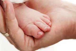 Οι προϋποθέσεις για το επίδομα γέννησης παιδιού
