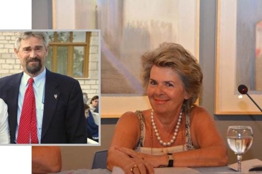 Διακρίθηκαν ο γλύπτης Θ. Παπαγιάννης και η ιστορικός Λ. Τρίχα