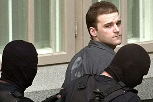 Δίκη Πάσσαρη χωρίς τον… Πάσσαρη