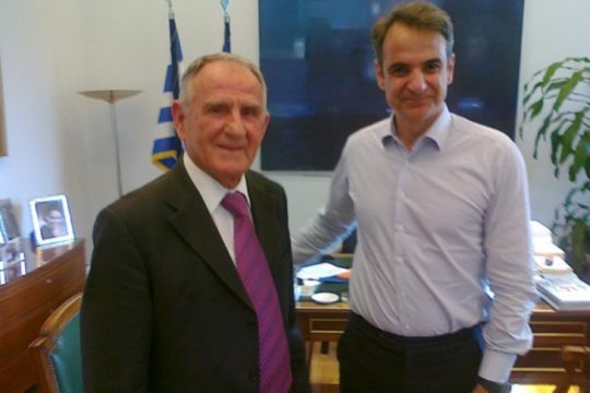 Αυτός είν’ ο Πατέρας μας!