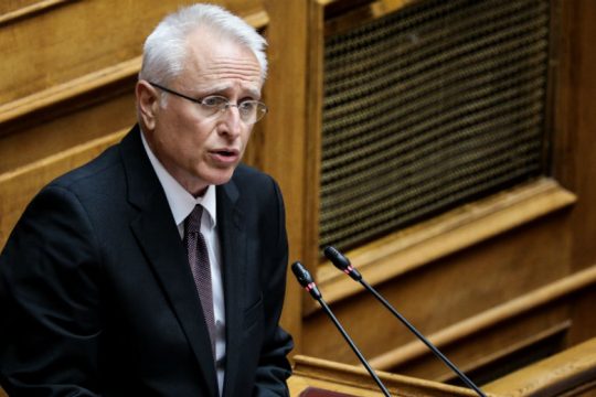 Ραγκούσης: Κακοποιούν το κράτος δικαίου