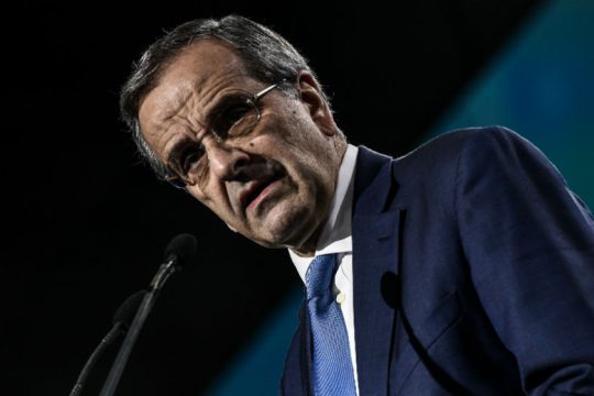 Μπουρλότο στο συνέδριο της Ν.Δ.