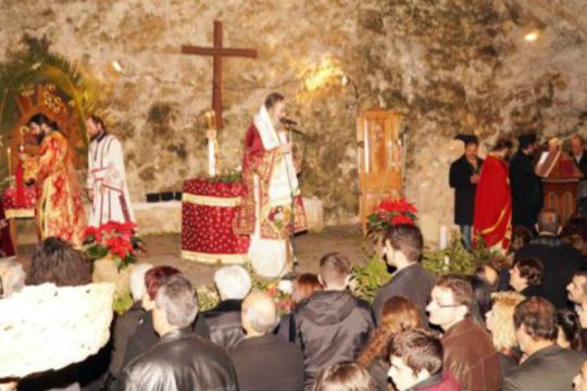 Χανιά: Χριστούγεννα στη σπηλιά της Μαραθοκεφάλας