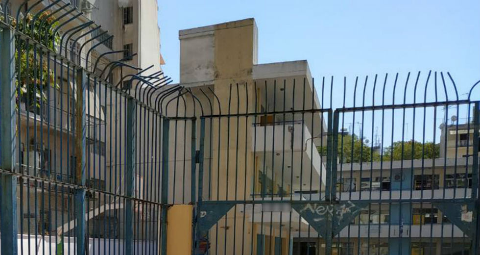 Με ευρεία πλειοψηφία καταδίκασαν τη ρατσιστική επίθεση στους Αμπελοκήπους