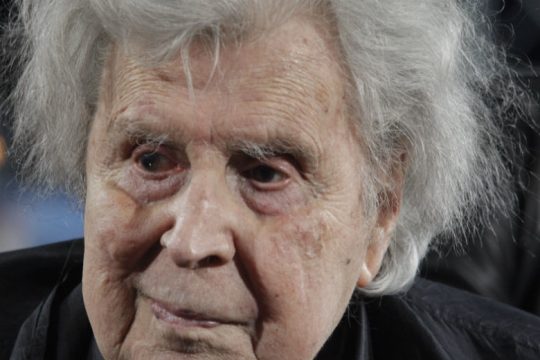 Το αντίο του Μίκη στον Θάνο Μικρούτσικο