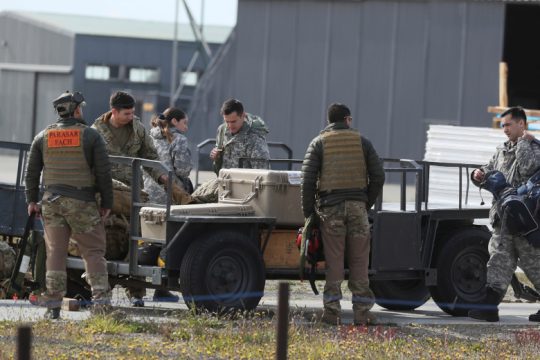 Εντοπίστηκαν τα συντρίμμια του C-130 στη Χιλή με «υπολείμματα» των επιβαινόντων