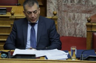 Κατάργηση επιδομάτων με πρόσχημα τις… απουσίες