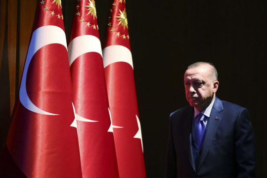 Ερντογάν: Η ασφάλεια της Τουρκίας ξεκινά πέραν των συνόρων της