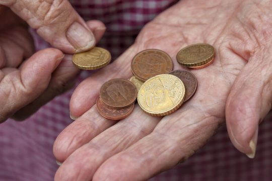 «Πόλεμος» στα χάλκινα κέρματα του ευρώ