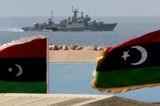 Βουλιάζει η εκεχειρία στη Λιβύη