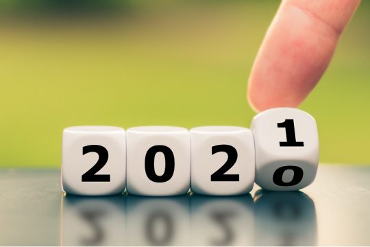 2020, παραμονή του 2021