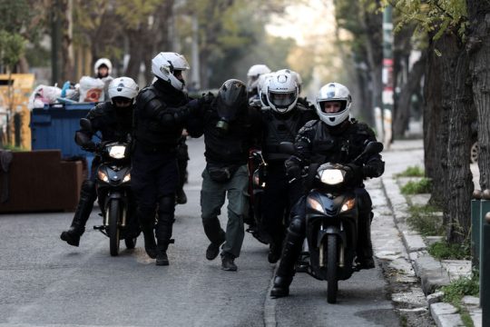 Ο εκφοβισμός δεν περνάει σε δικαστές και εισαγγελείς