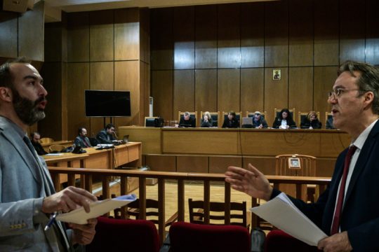 Γερά θεμέλια στο κατηγορητήριο