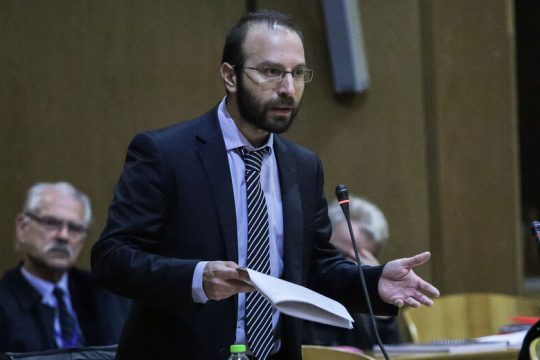 Γιατί προτιμούσε το σκοτάδι η Χρυσή Αυγή