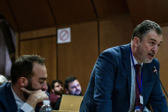 «Σκανδαλώδης υπέρ της Χρυσής Αυγής η δίωξη»