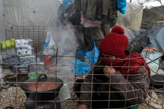 Από τον ΑΜΚΑ κρέμεται η ζωή των ασθενών προσφύγων και μεταναστών