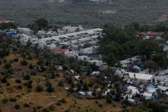 Δύο έφηβοι πρόσφυγες τραυματίες σε επεισόδια στη Μόρια