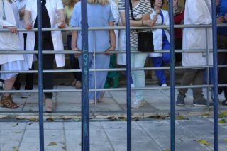 Στα κάγκελα οι γιατροί για επείγοντα και εφημερίες