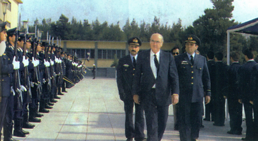 Η πίσω όψη του λιονταριού