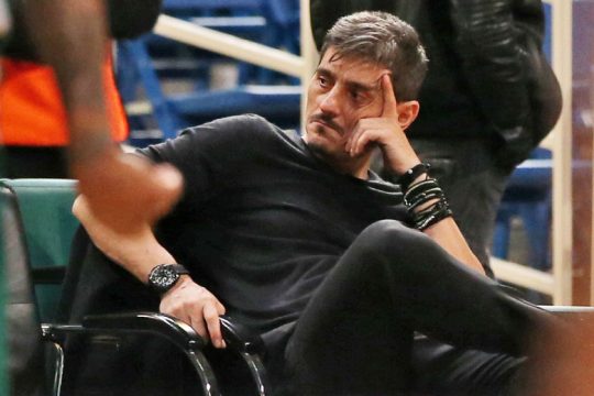 «Δεν συνδιοικείτε και δεν συνεπενδύετε»